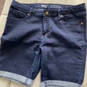 Mossimo mid thigh shorts